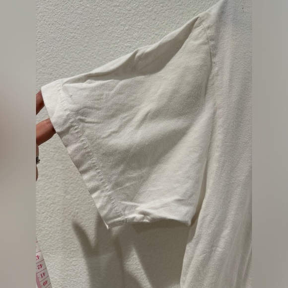 Uniqlo Billie Eilish X Takashi Murakami White Floral Spellout T Shirt Top XS - Picture 10 of 14